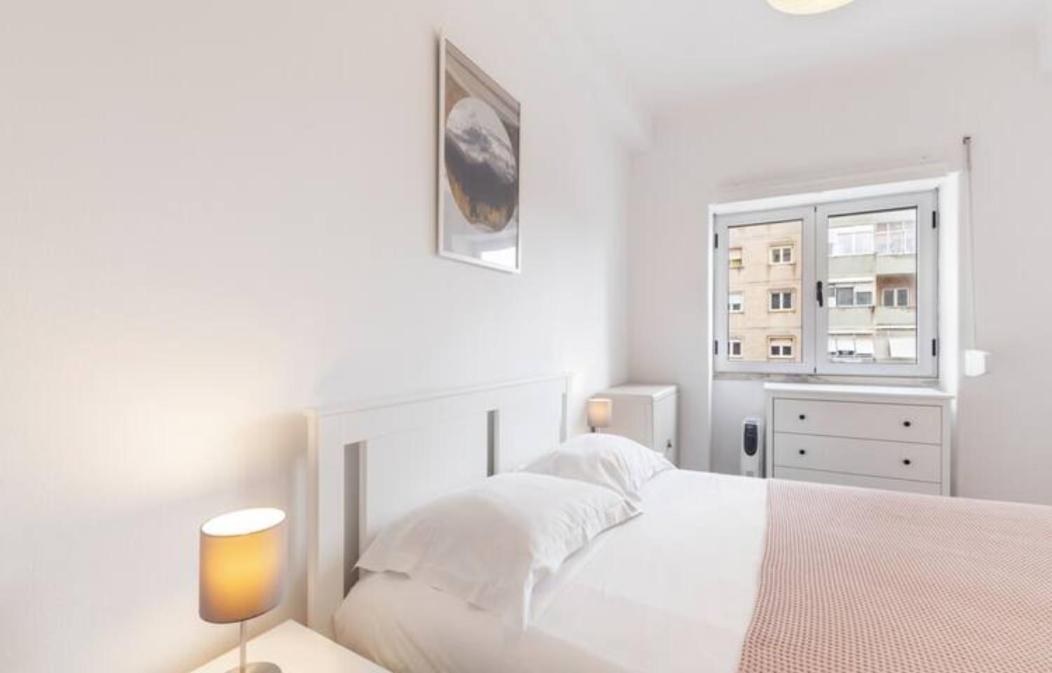 Beautiful 1 Bedroom Apartment Near Benfica Lisboa Exteriér fotografie