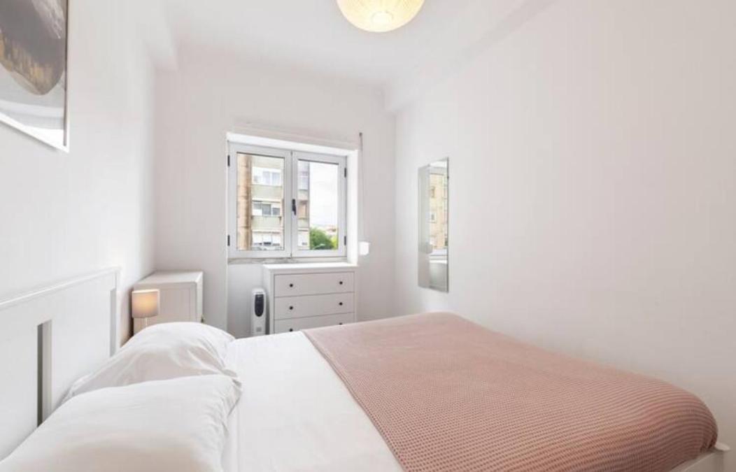 Beautiful 1 Bedroom Apartment Near Benfica Lisboa Exteriér fotografie